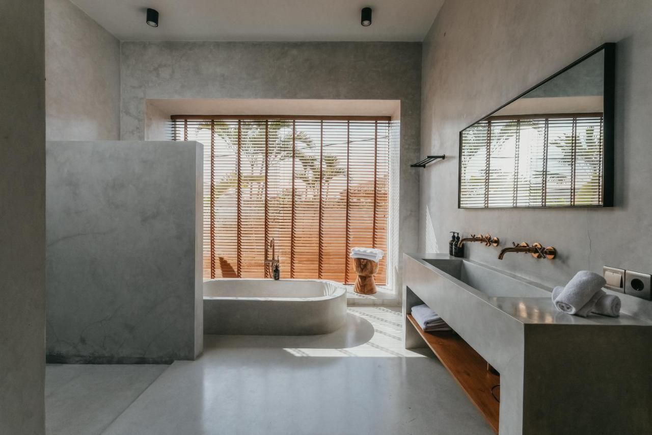 विला Concrete Retreat Umalas