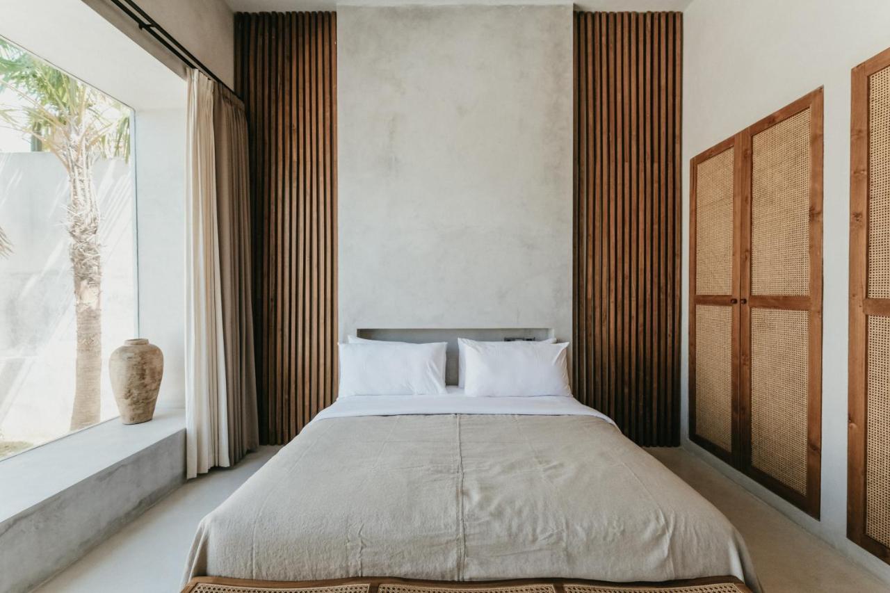 Villa Concrete Retreat Umalas